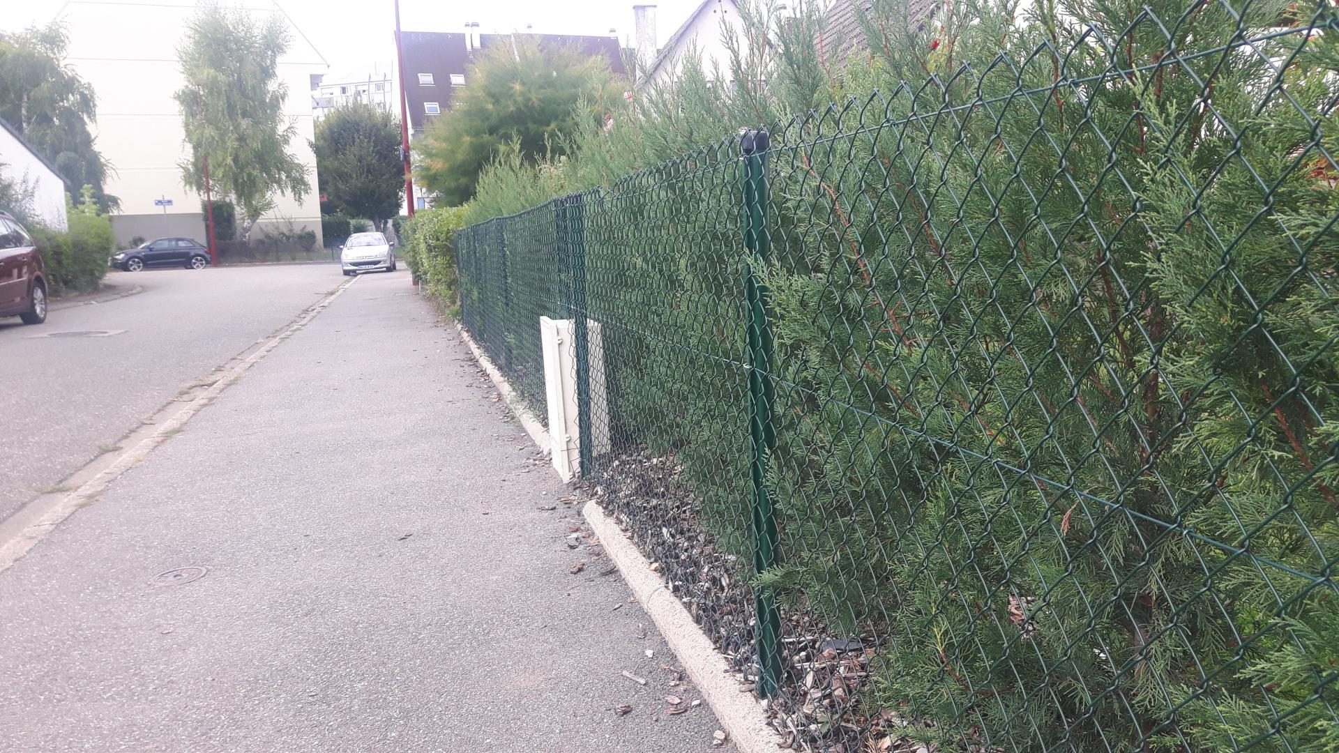 Installation de clôture